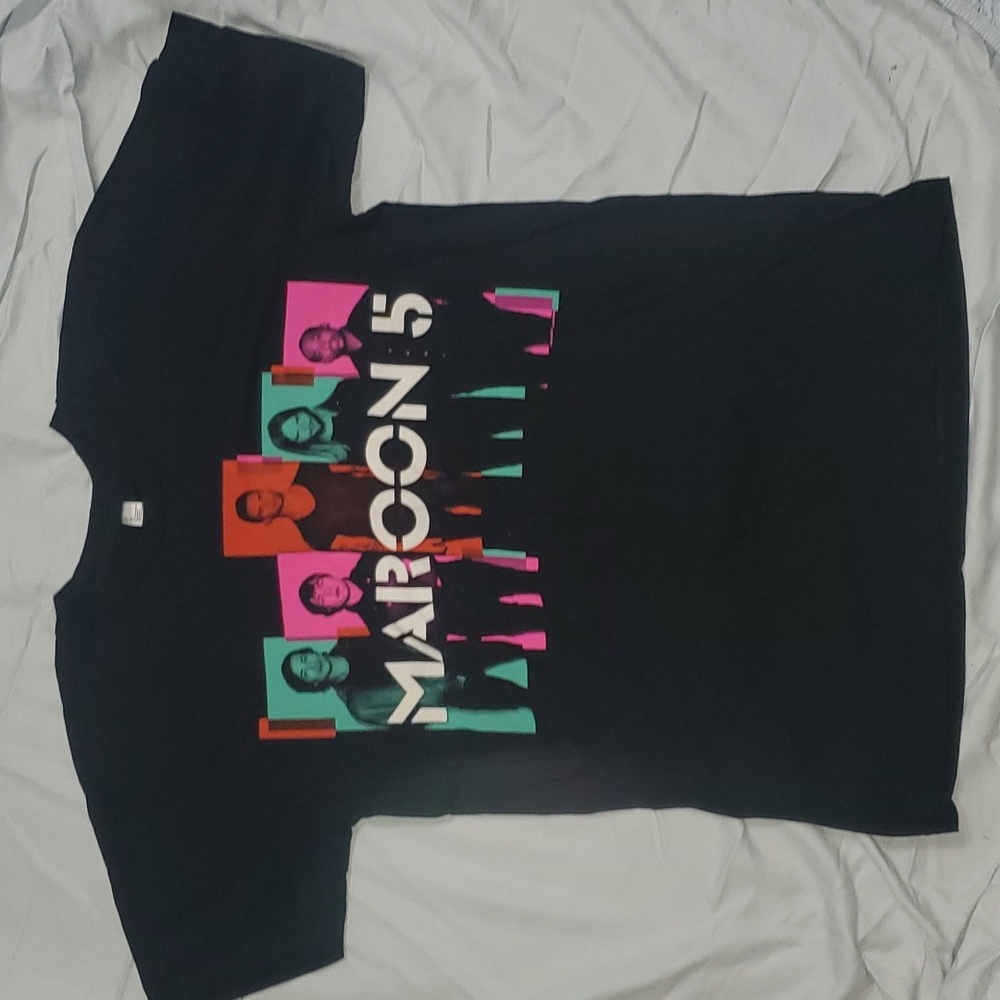 Maroon 5 2013 concert tour graphic tee